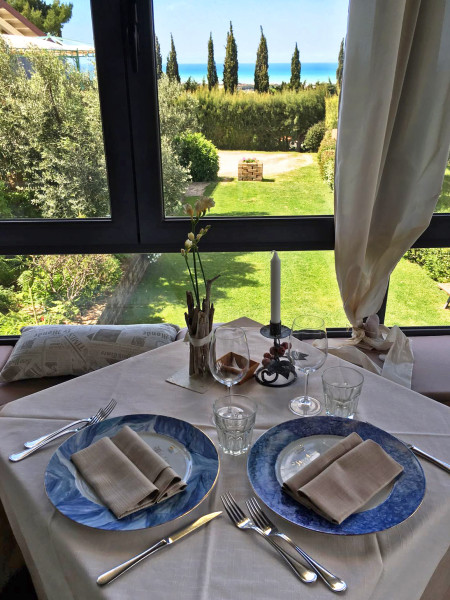 RISTORANTE A SAN VINCENZO con Vista Mare